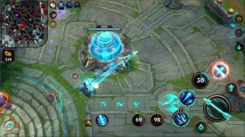英雄联盟手游地图机制全解析：防御塔水晶布局与端游差异
